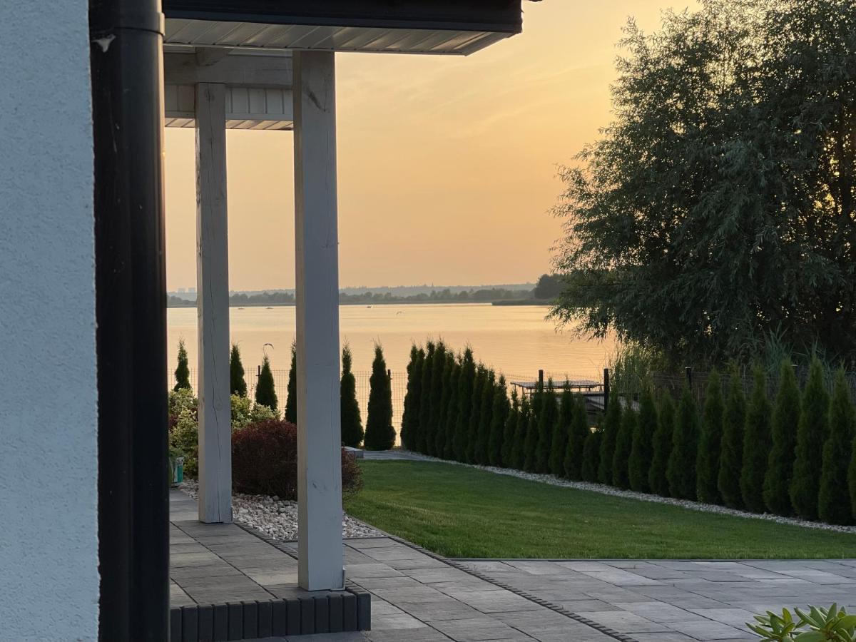 Dom Nad Jeziorem Obok Uniejowa Holiday home Przykona